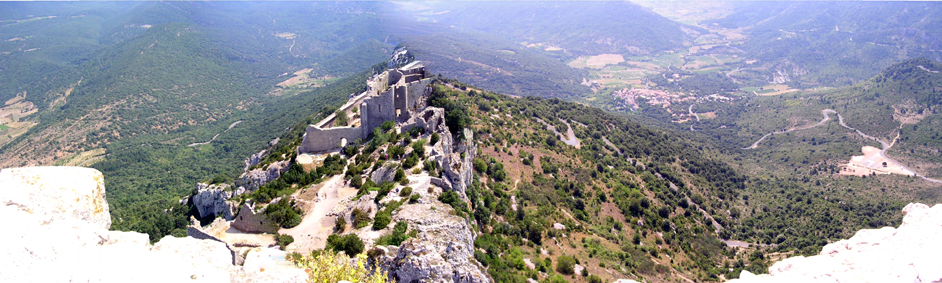 Depuis les hauteurs de Peyrepertuse